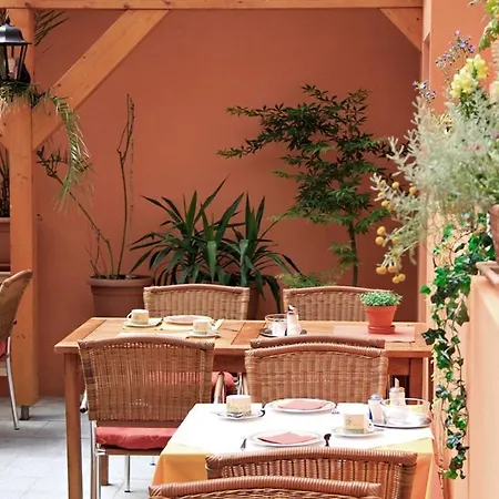 Zum Roemer Hotel